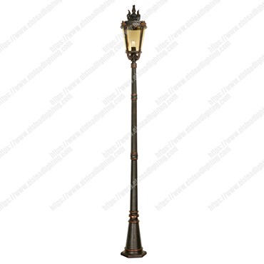 Baltimore 1 Light Large Lamp Post