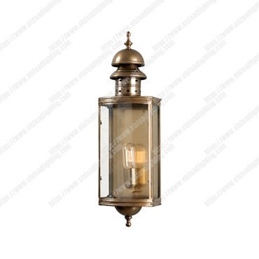 Downing Street Wall Lantern &#8211; Brass