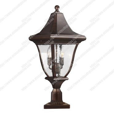 Oakmont 3 Light Medium Post Lantern